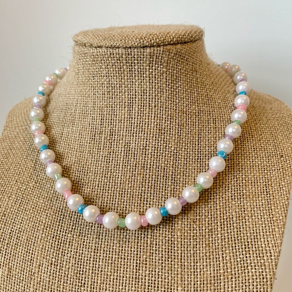 3/$15 pearl and pastel bead choker